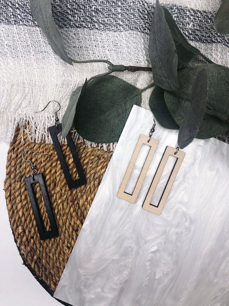 Tia Natal Hollow Bar Earrings
