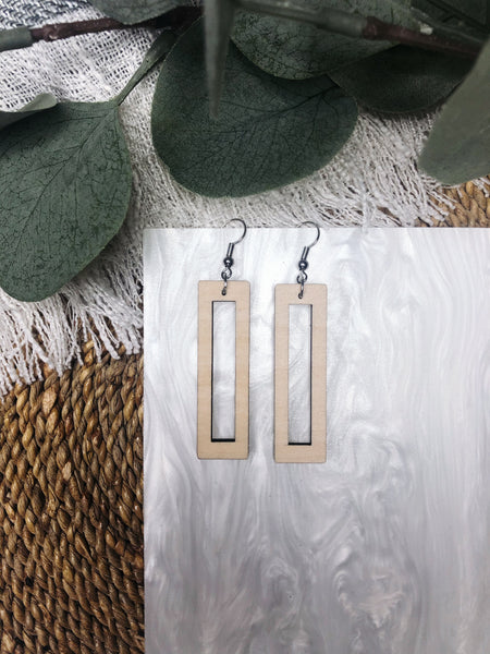 Tia Natal Hollow Bar Earrings