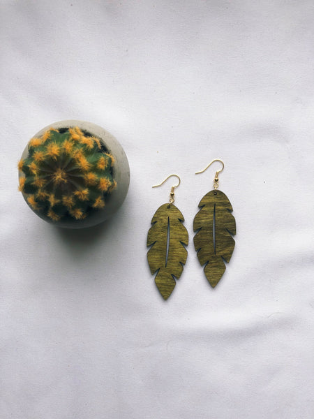 Palm Beach Leaf Earring