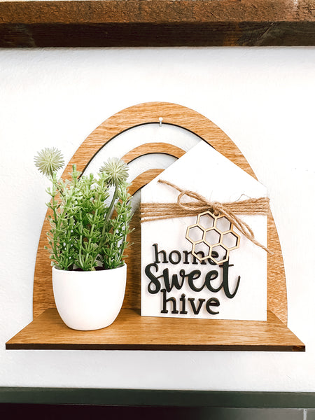 Rainbow Hanging Shelf
